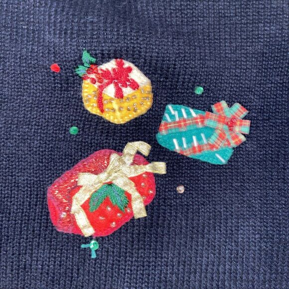 Heirloom Collectibles Vintage Christmas Santa Sweater Size 14/16 - Picture 10 of 16